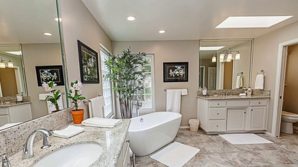Bathroom remodeling services in Suwanee, GA,